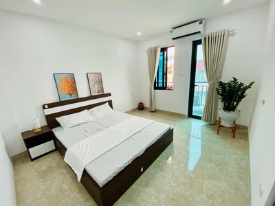 Bán cực gấp nhà phố trần quý kiên, quận cầu giấy, dt 85m x 5 tầng, mt 6m, phân lô, giá 31 tỷ, lh: 4