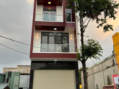 Bán gấp nhà mặt tiền đường kdbb góc nguyễn an ninh, dĩ an, bình dương 0