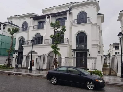  Siêu phẩm Ngón Tay - Ngọc Trai Vinhomes Marina 2