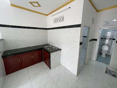 Chính chủ cần bán nhà sổ đỏ chung tại phường tân phước khánh, tân uyên, bình dương. 4