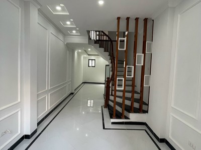 Bán gấp nhà mới cạnh đh công nghiệp, 40x5 tầng, ô tô, 7 ngủ, giá 4.95 tỷ 2