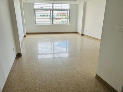 Cho thuê văn phòng tại mặt phố định công thượng 1