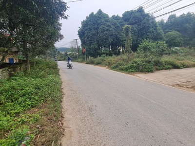 Chính Chủ Bán Ô Đất Trung Tâm Phú Hộ Cách Cổng Phụ Phú Hà Chỉ 2km 1
