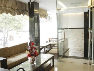 Bán tòa căn hộ 7 tầng18 phòng kiệt ô tô Ông Ích Khiêm. Đà Nẵng. Doanh thu 60tr/th 0