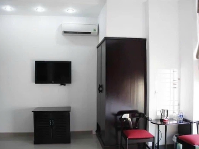 Bán tòa căn hộ 7 tầng18 phòng kiệt ô tô Ông Ích Khiêm. Đà Nẵng. Doanh thu 60tr/th 1