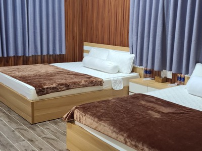 Bán 7100m2 khu đất homestay, đối diện KQH sân golf   TTTM, 27 TỈ 6