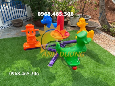 Đu quay trẻ em mâm xoay trẻ em 4 chỗ ngồi, 6 chỗ ngồi giá rẻ 1