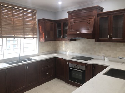 Chính chủ cho thuê nhà liền kề tại khu thành phố giao lưu, đường phạm văn đồng 2