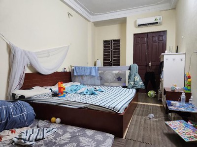 Bán nhà định công hạ, nhà dân xây chắc chắn chỉ xách vali về ở nga, 3 bước ra hồ lộng gió 45m 5.6 tỷ 2