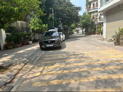 Đất đẹp cổ bi, gia lâm, vỉa hè oto tránh sát trâu quỳ, nhộn nhịp 75m, mặt tiền: 5m, 7 tỷ 3 2