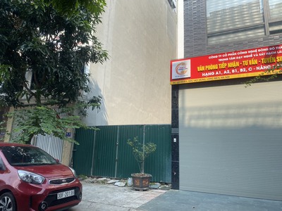 Đất đấu giá Việt Hưng Long Biên 75m2 cạnh UBND CV Quận SĐCC 2