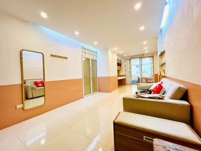Bán nhà c4 tập thể kim liên:dt 70m t2 2.65 tỷ đống đa  nhà đẹp - mặt phố lương đình của - 3pn - 2 3