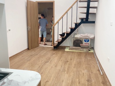 Bán nhà khu tập thể may 10, sài đồng, long biên. nhỏ tiền, sô riêng, đẹp long lanh. 1
