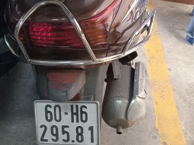 Mình bán xe Lead đời 2009, máy êm, xe còn đẹp 0