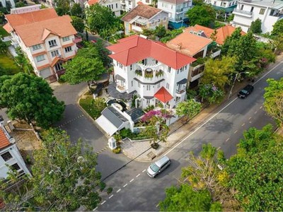 Bán biệt thự 3 mặt tiền nguyễn văn hưởng, thảo điền, quận 2 0