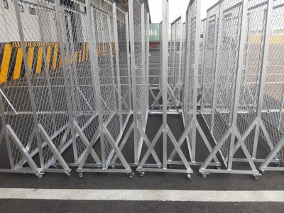 Sản xuất hàng rào di động,hàng rào lưới b40 0