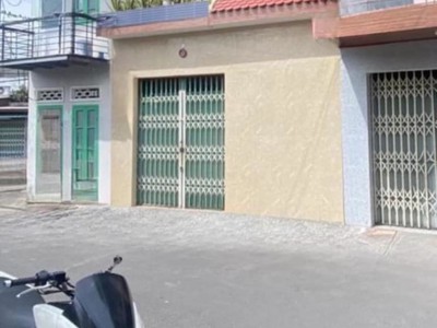 Căn bán nhà ngay tttp có thể kinh doanh gần bờ kè vạn thắng 0