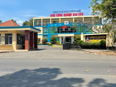 Cần bán gấp nhà bình minh trảng bom đồng nai sổ riêng thổ cư . gía bán trọn sổ 1 tỷ 6. 1 sẹc ql1a. 2