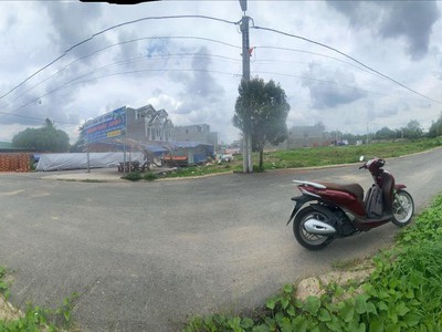Bán nhà 1t2l mới hoàn thiện tại p hóa an . 90m2. đường xe hơi tới thoải mãi 0