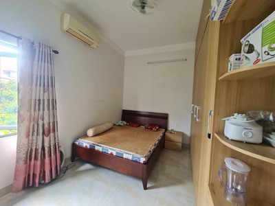 Nhà hiếm tây mỗ ngõ o to 72m2 Ngõ thông kinh doanh 13 tỉ thương lượng sâu 6