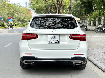 Cần ra nhanh xe GLC300-4matic sx 2016 6