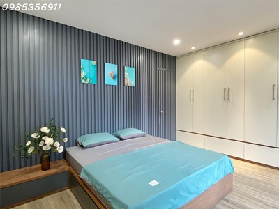 Cần bán căn hộ 2pn, diện tích 90m, nhà rộng rãi 4