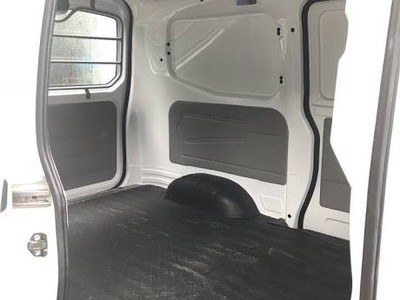 Ôto Kenbo van 5 chỗ 4