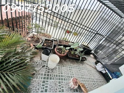 Gấp lắm rôi - hẻm xe hơi - lã xuân oi - 3 tầng chỉ 5 tỷ tlcc 1