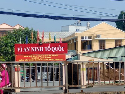 Bán nhà mặt tiền xe hơi,nhà mới ở ngay,tặng nội thất,diện tích 100m  5 20  giảm mạnh còn 5tỉ 1