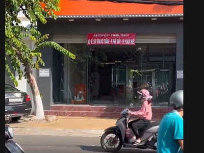 Chính chủ cho thuê mặt bằng mặt tiền đường thủ khoa huân - bình thuận 1