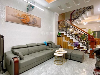 Bán nhà 1 trệt 1 lầu, 100m2 chỉ 1 tỷ 250 4