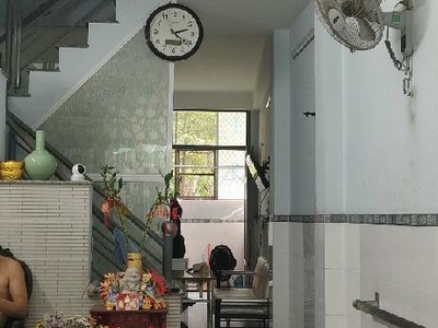 Bán nhà nguyễn văn luông, phường 11, quận 6.dt 48m2 x 4 tầng  4 x 12 . giá 6.55 tỷ tl. 0