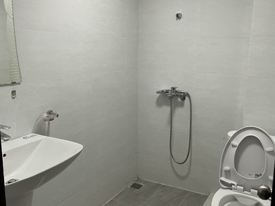 Cho thuê nhà mặt ngõ to, 2 oto nhỏ tránh, 20m ra phố nguyễn thị định, thanh xuân 4