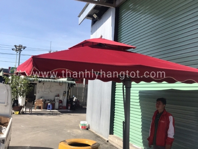 Thanh lý dù lệch tâm vuông 3m 1