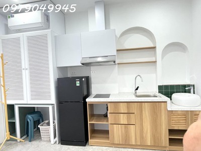 Bán ccmn hồ tùng mậu 55m2x6 tầng, 15 phòng, thang máy, 750 triệu/năm, 8.8 tỷ 0