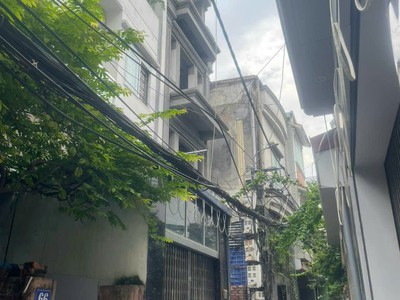 Bán nhà xây mới mặt ngõ miếu hai xã, diện tích 59m 4 tầng giá 3.95 tỉ độc lập, sân cổng 0