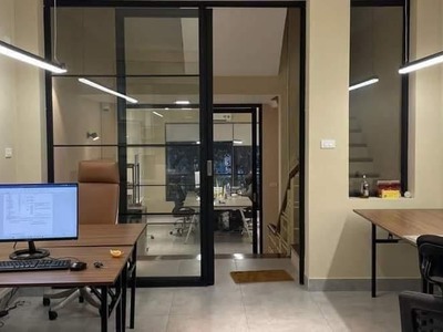 Phân lô, vỉa hè, ôtô tránh, view vườn hoa cổ linh 80m x 5 tầng, kinh doanh văn phòng 1