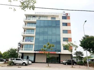 Cho thuê  tòa nhà 6 tầng làm văn phòng, ngân hàng ,tại đường trường chinh - tứ minh - hải dương. 0