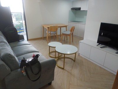 Chính chủ cần cho thuê căn hộ lầu 5 full nội thất tại 530a xvnt, p.25 0