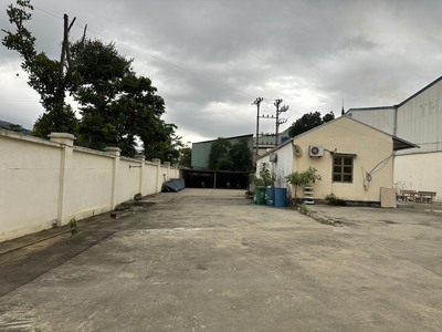 Bán 20.000m2 nhà xưởng đất trả tiền 1 lần giá 3.7tr/m2 Thành phố Hoà Bình 1