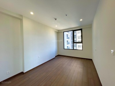 Bán căn hộ 2pn 2wc 72m2 đã có sổ hồng tại toà nhà 40 tầng ngay vsip 1 và aeon mall bình dương 4