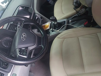 Hyundai Elantra 2017 1.6 MT 4