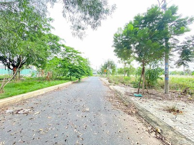 Chỉ 1 ty 850tr đất shr 5x18 MHN Long An 0