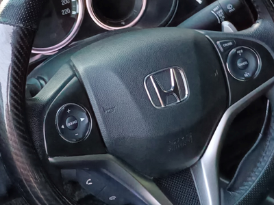 Chính chủ cần bán xe Honda city TOP sản xuất cuối 2019 màu ghi bạc 4