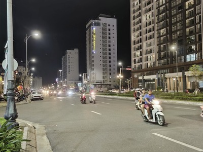 Siêu Phẩm nhà 2 Mặt Tiền Võ Văn Kiệt - Dãy khách sạn - Ở hoặc Đầu Tư 1