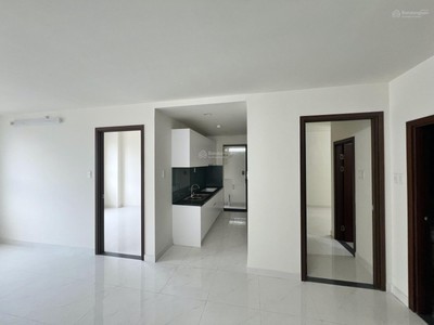 Cho thuê shophouse 15 tr 1 triệt 1 lầu , 2pn 3 wc thuận tiện kinh danh và ở 0