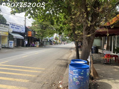 Mặt tiền kd đỉnh - 330m2 - dĩ an bd - chỉ hơn 40tr/m2 1