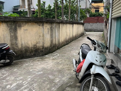 Bán nhà 1.5 tầng ngõ phố Lê Viết Quang, ph Ngọc Châu, TP HD, 45m2, 2 ngủ, 2vs, ngõ oto 2