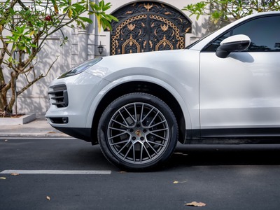 Porsche Macan 2020  odo: 56.000km 3