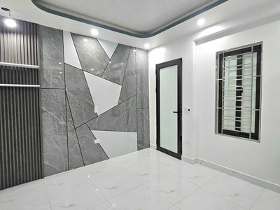 Nhà sân cổng quận lê chân gần aeon mall hơn 3 tỷ 3